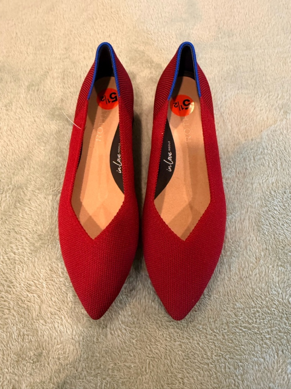 Rothy’s Red Knit Pointed Toe Flats Low Heel Women’s Size 5.5 Washable the point